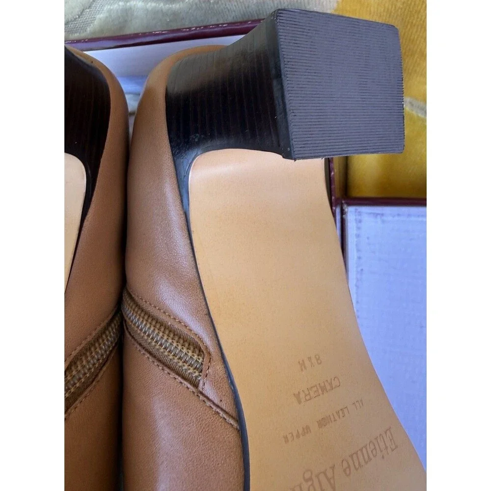 New In Box Etienne Aigner Camel Leather Camera Boots Size 8.5M